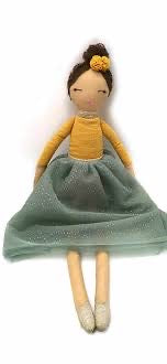 Poupée Nina