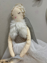 Charger l&#39;image dans la galerie, Bonton poupée