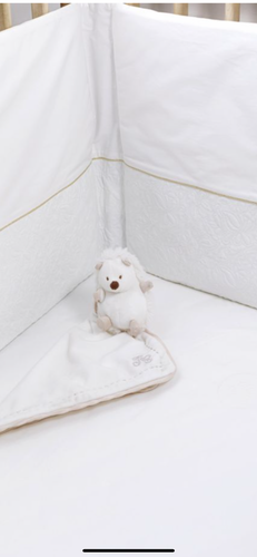 Tartine et chocolat tour de lit délicatesse